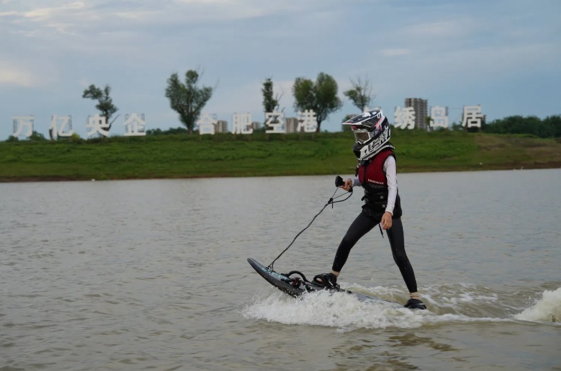 tame billow, Tamebillow, efoil, e-surfboard