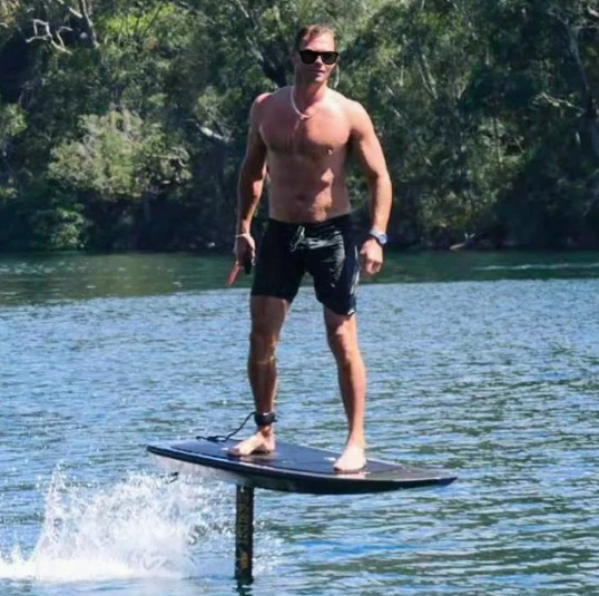 Tame billow, Tamebillow, efoil, e surfboard